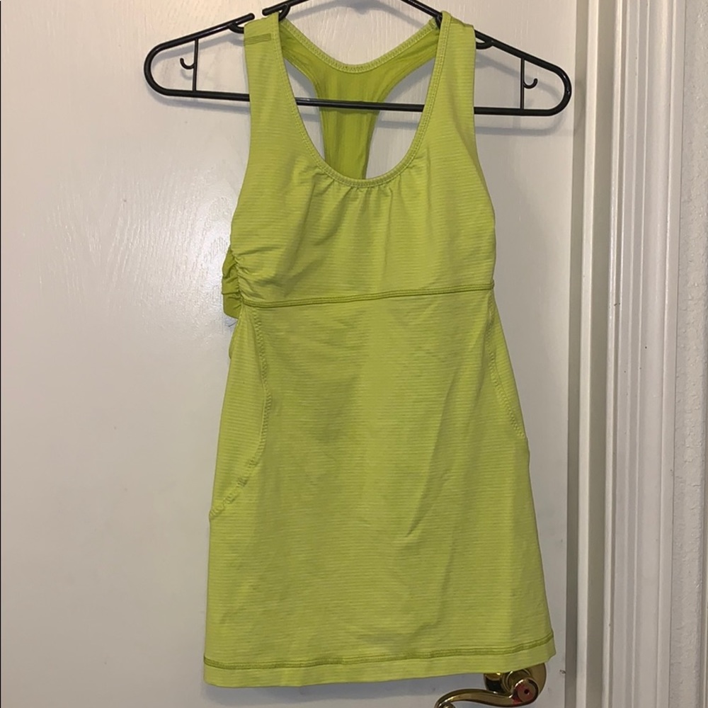 Lululemon tank